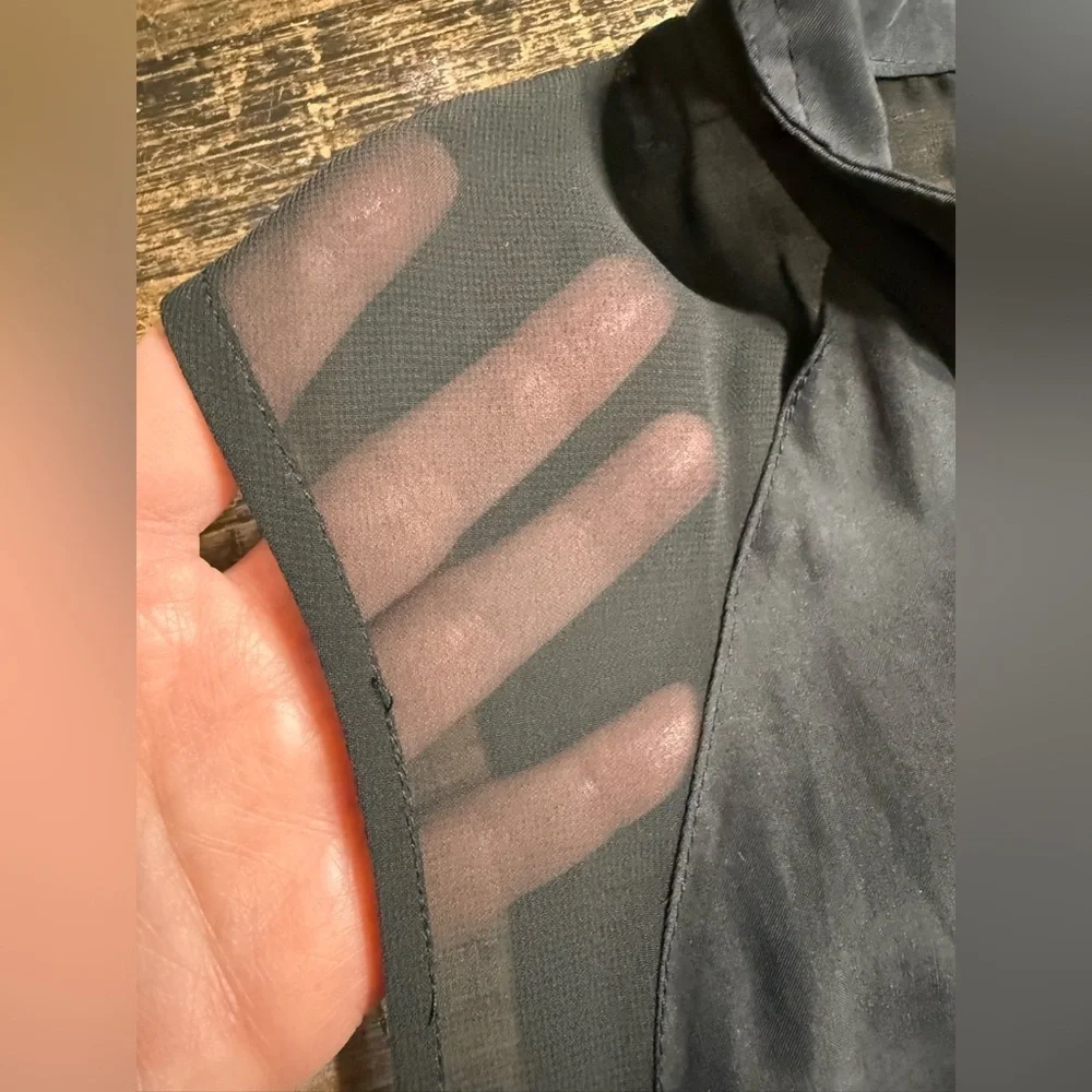 Vince Camuto Black Sleeveless Utility Vest - Picture 9 of 10